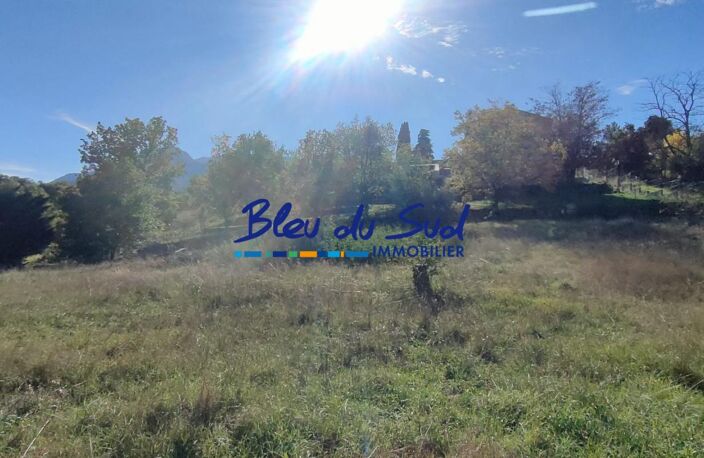 Beau et grand terrain avec Permis de construire — photo 3
