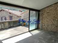 Maison de village avec grande terrasse — photo 2