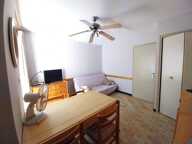 À VENDRE Marseillan plage – Studio + Cabine avec Parking Privé – À 2 pas de la plage et des commerces — photo 2