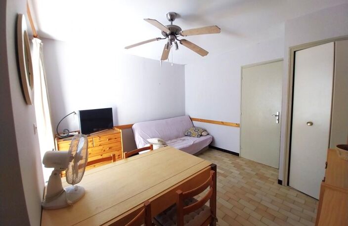 À VENDRE Marseillan plage – Studio + Cabine avec Parking Privé – À 2 pas de la plage et des commerces — photo 2
