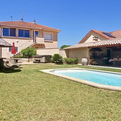 Maison 8 pièces 453000 €