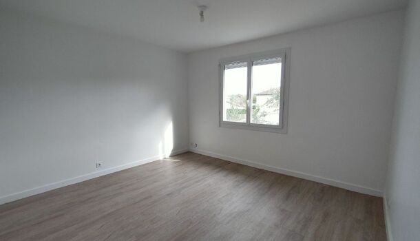 Villa / Maison 4 pièces  à louer Aire-sur-l'Adour 40800