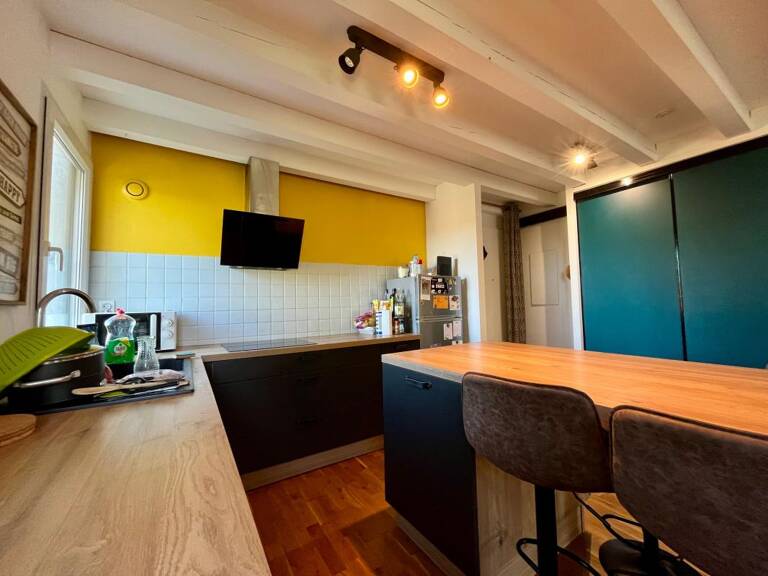 Appartement À Vendre — photo 1