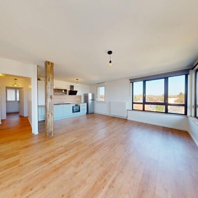 Appartement 3 pièces 990 €