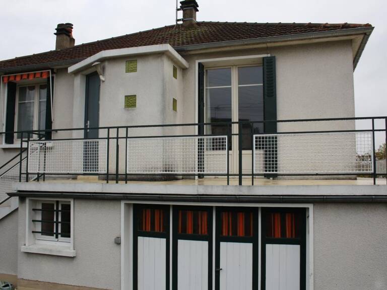 Maison À Vendre — photo 1