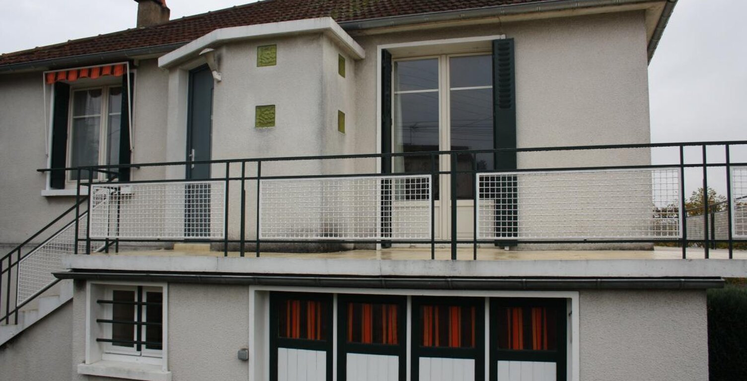 Maison À Vendre — photo 1