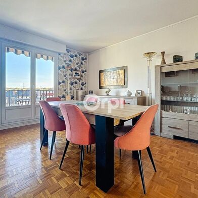 Appartement 3 pièces 109900 €