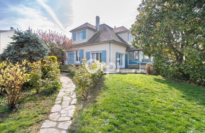 ✨ Très belle maison  cossue réalisée par un décorateur avec appartement indépendant – Limoges secteur prisé ✨ — photo 2