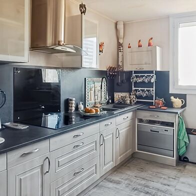 Appartement 4 pièces 118400 €