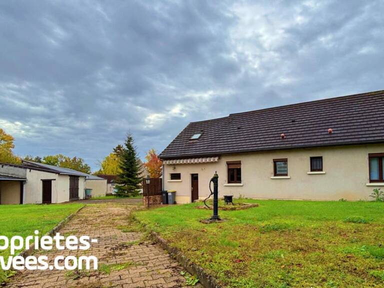 pavillon de plain-pied en centre ville de Mehun Sur Yèvre — photo 1