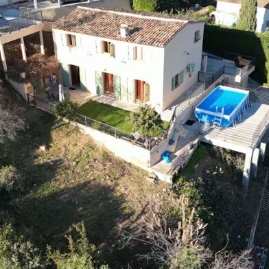 Maison 5 pièces 715000 €