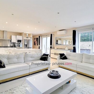 Maison 10 pièces 600000 €