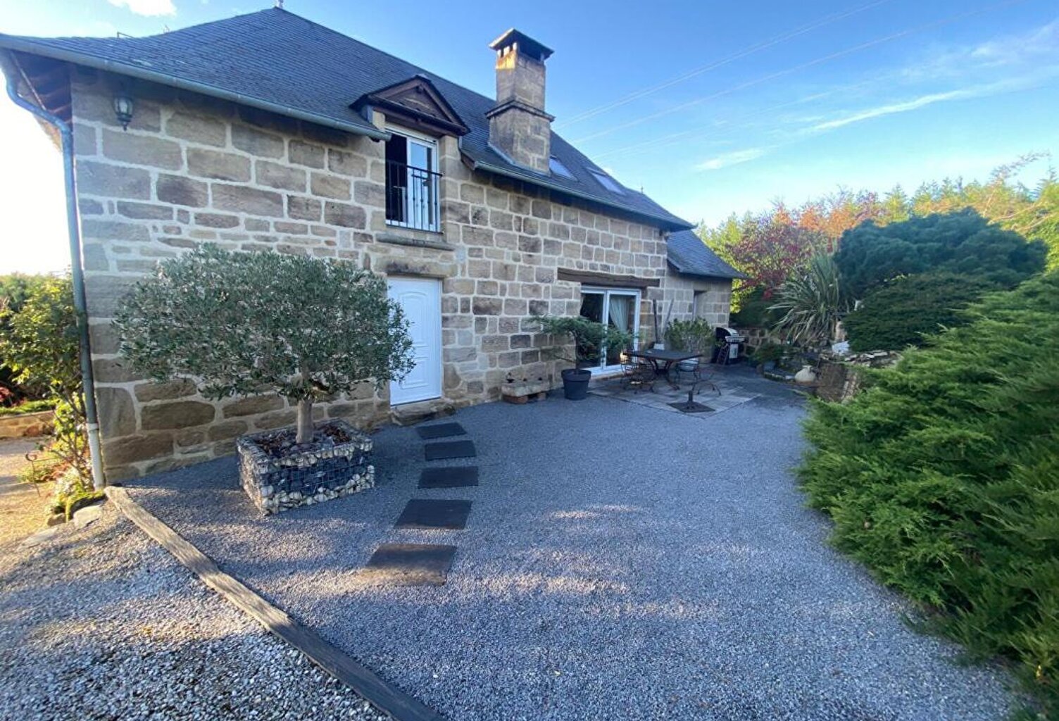 Maison Donzenac 4 pièce(s) 126 m2 — photo 1