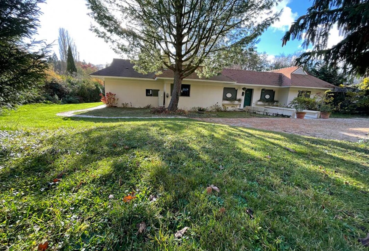 28230 Droué sur Drouette 230 m2  piscine terrain 4300 m2 — photo 1