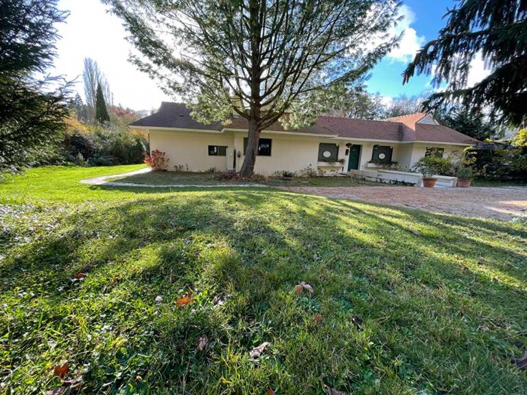 28230 Droué sur Drouette 230 m2  piscine terrain 4300 m2 — photo 1