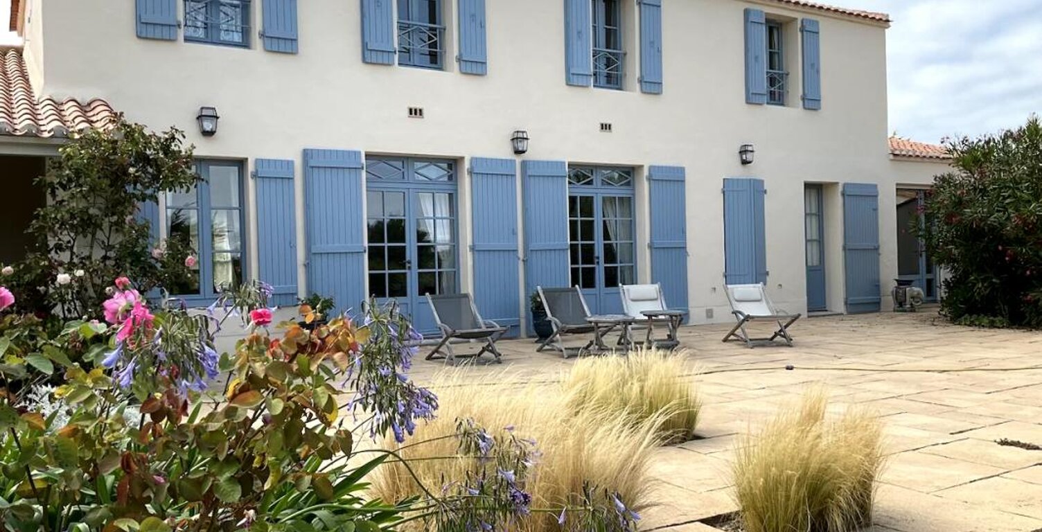 Demeure de prestige Noirmoutier En L Ile 6 chambres piscine 404 m2 — photo 1