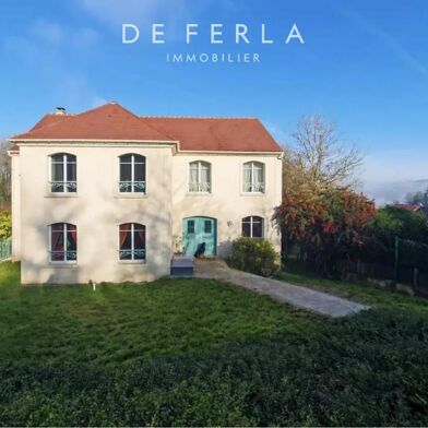 Maison 10 pièces 850000 €