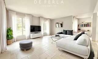 Maison 10 Pièces 245 m² à vendre à Hardricourt (78250)