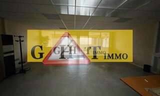Local industriel  101 m² à louer à Neuilly-sur-Marne (93330)