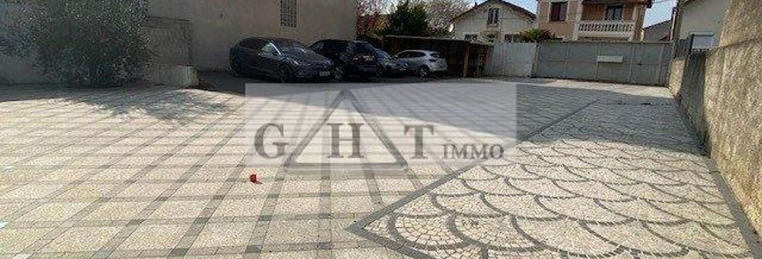 Terrain  660 m² à louer à Villeneuve-le-Roi (94290)