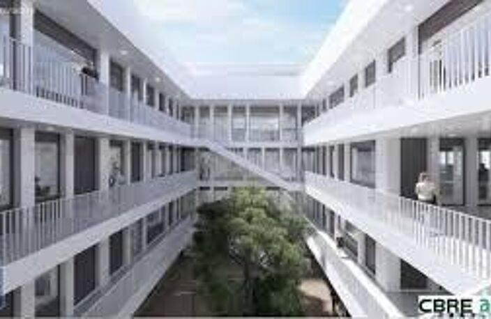 Location bureau 1 pièce 106 m² à Challes-les-Eaux (73190) — photo 4