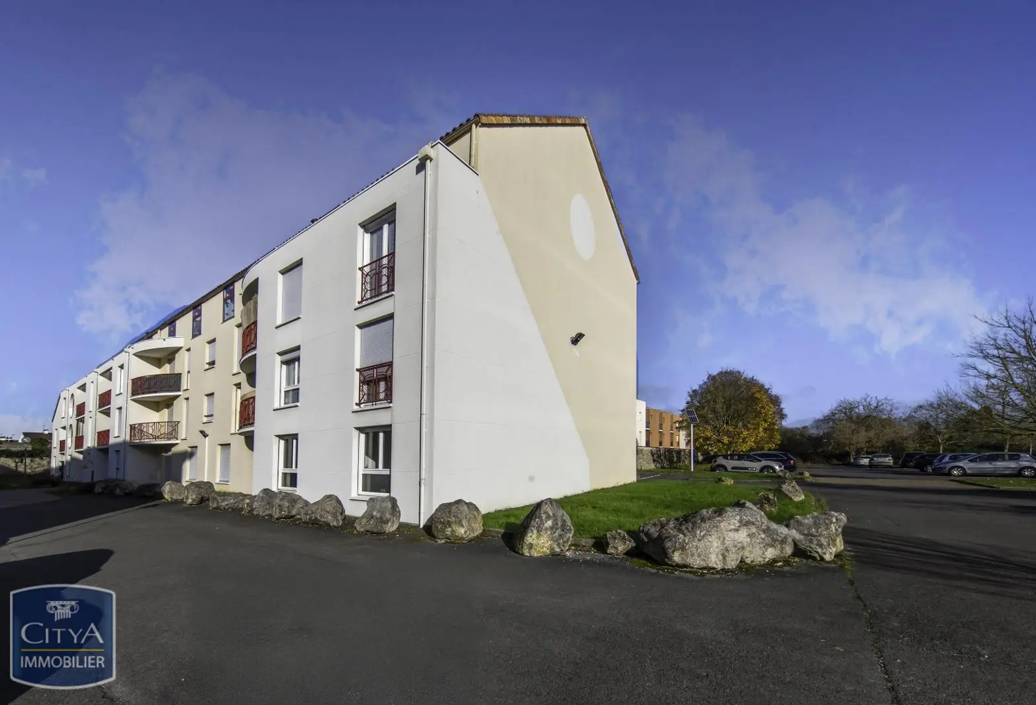 Vente appartement   Poitiers (86000) — photo 1