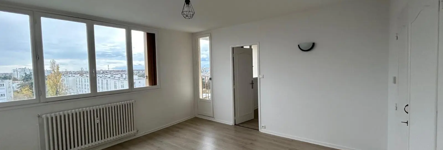 Appartement   m² à vendre à Poitiers (86000)