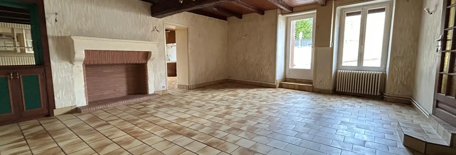 Maison   m² à vendre à Cissé (86170)