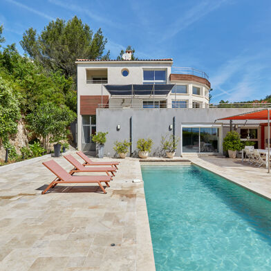 Maison 6 pièces 1580000 €