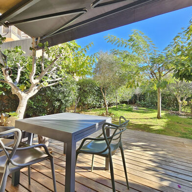 Appartement 4 pièces 349000 €