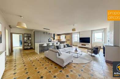 Appartement 5 pièces 142000 €