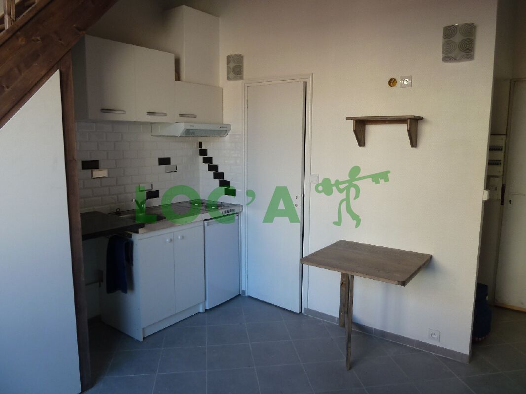 Photo Location T2 18 m² à Dijon 487 ¤ CC /mois image 2/4