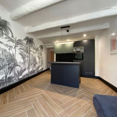 Appartement 2 pièces 808 €