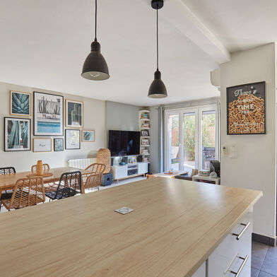 Appartement 3 pièces 314000 €