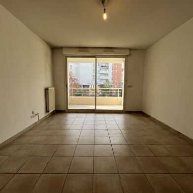Appartement 2 pièces 775 €