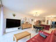 Grand appartement 3 pièces de 79 m², Cave et double garage — photo 2