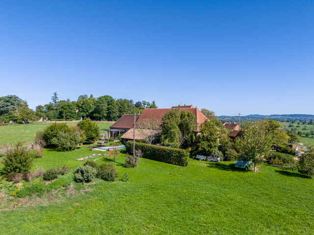 Villa / Maison  T6 à vendre Paray-le-Monial 71600