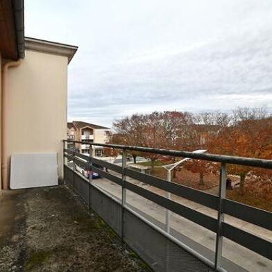 Appartement  94000 €