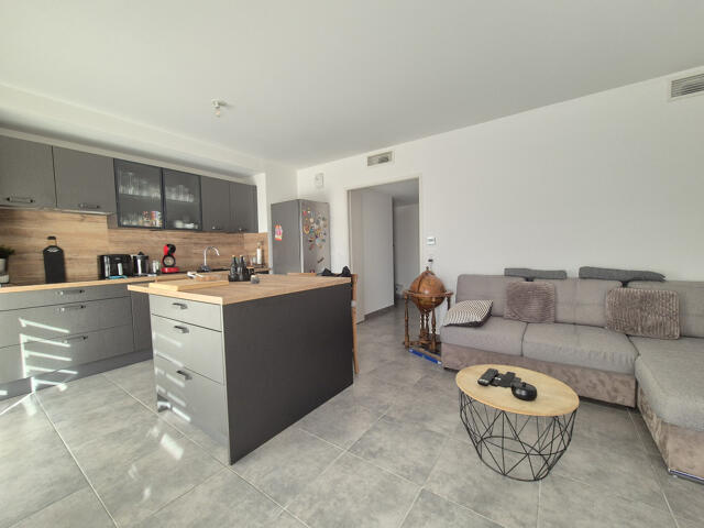 Appartement proposé à Châteauneuf-Villevieille