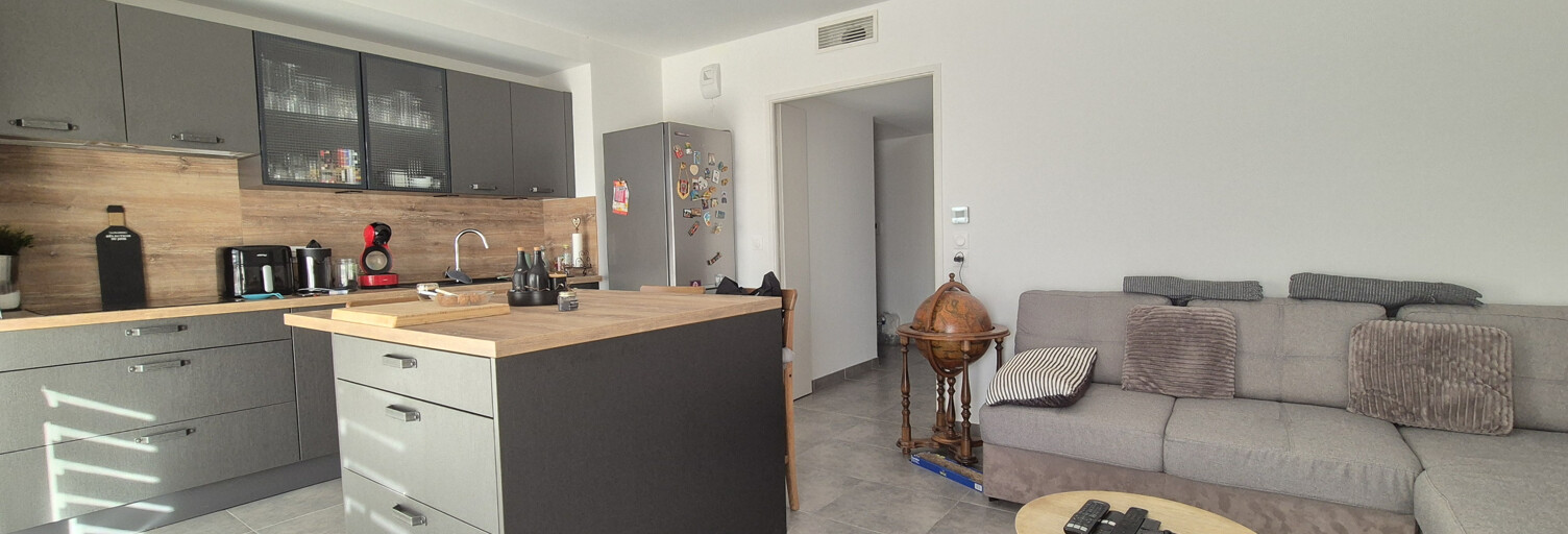Appartement 3 Pièces 58 m² à vendre à Châteauneuf-Villevieille (06390)