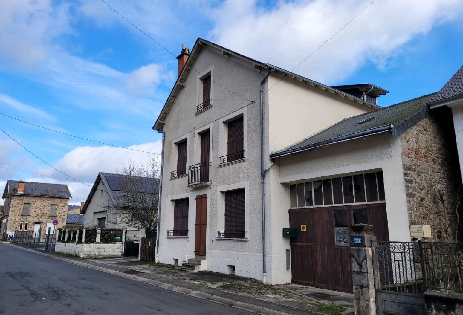 Vente maison 8 pièces 146 m² Bort-les-Orgues (19110) — photo 1