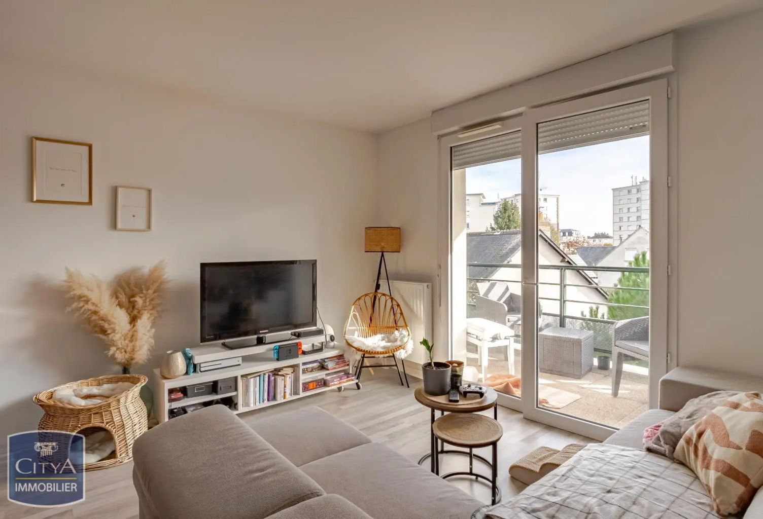 Vente appartement   Saint-Cyr-sur-Loire (37540) — photo 1
