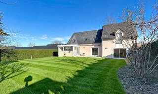 Maison 8 Pièces 232 m² à vendre à Château-Gontier-sur-Mayenne (53200)