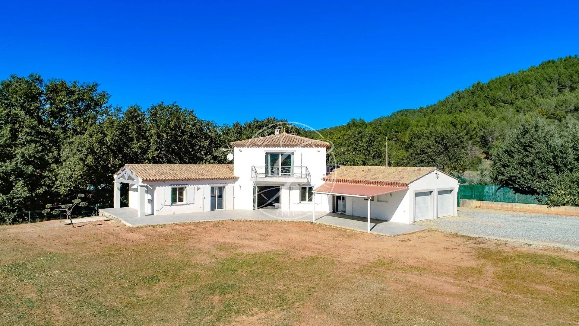 Villa / Maison  T6 à vendre Arcs (Les) 83460