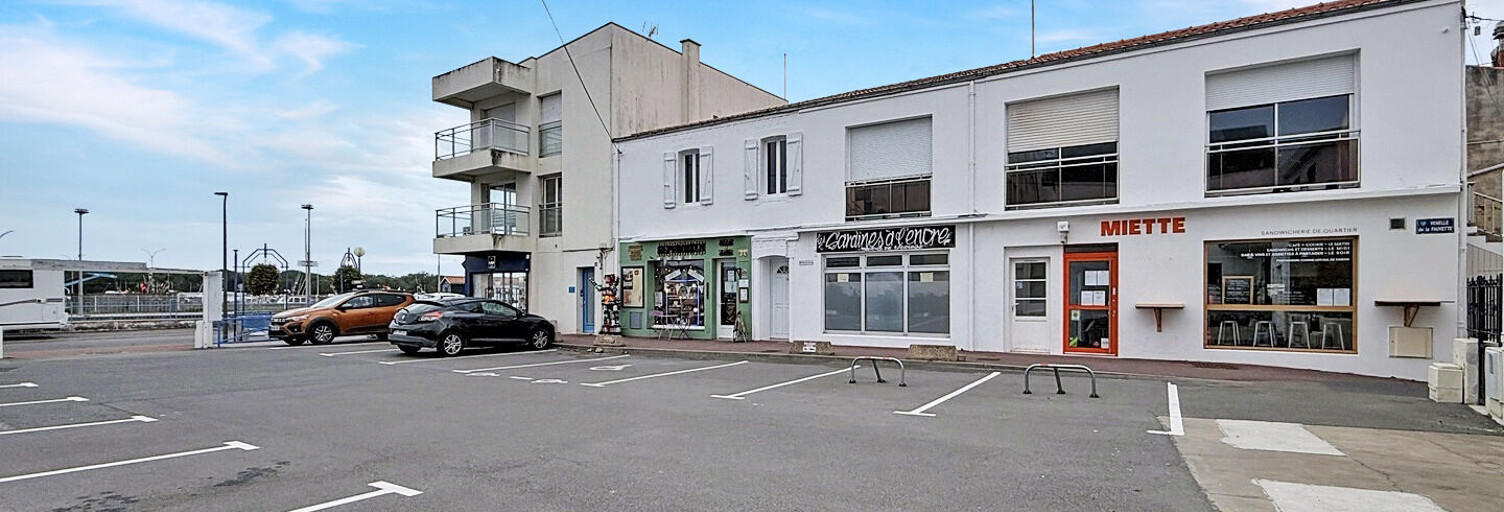 Commerce  40 m² à louer à Saint-Gilles-Croix-de-Vie (85800)