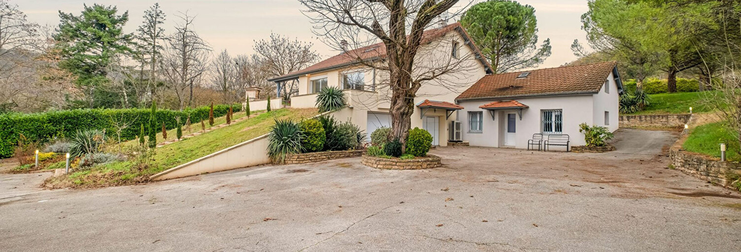 Maison 7 Pièces 240 m² à vendre à Panossas (38460)