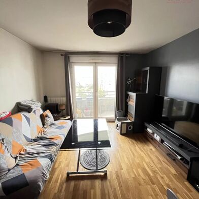 Appartement 3 pièces 970 €