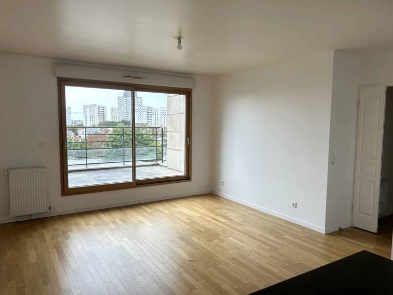 COLOMBES - CENTRE VILLE PROCHE TRANSPORT — photo 1