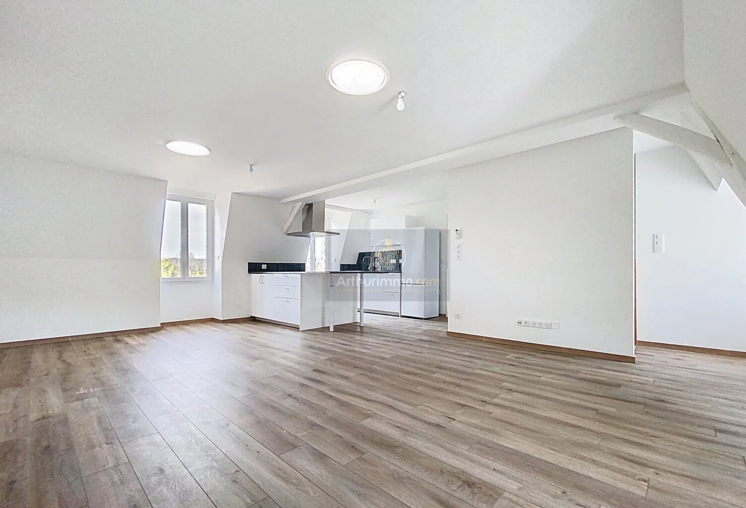 APPARTEMENT REFAIT A NEUF 1 ER ETAGE CENTRE BUGUE — photo 1