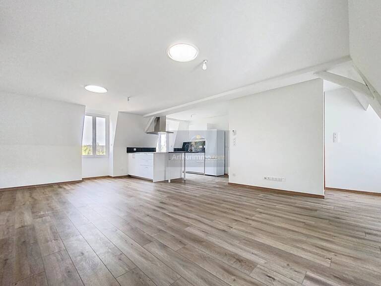APPARTEMENT REFAIT A NEUF 1 ER ETAGE CENTRE BUGUE — photo 1
